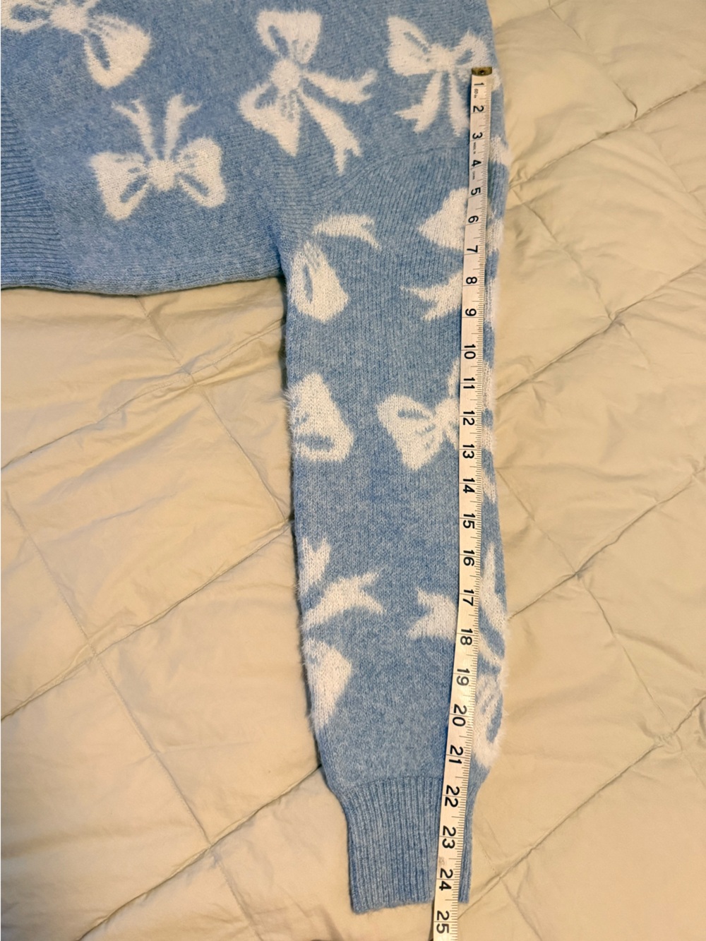 Jessica Simpson Allover Bow Cropped Crewneck Sweater Blue White S - Picture 11 of 11